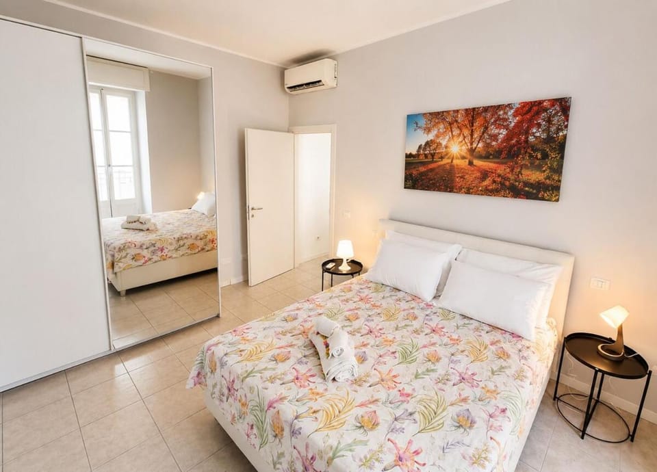 Cozy Charming Apt Centro Verona, WIFI, Smart TV Apartment in Verona