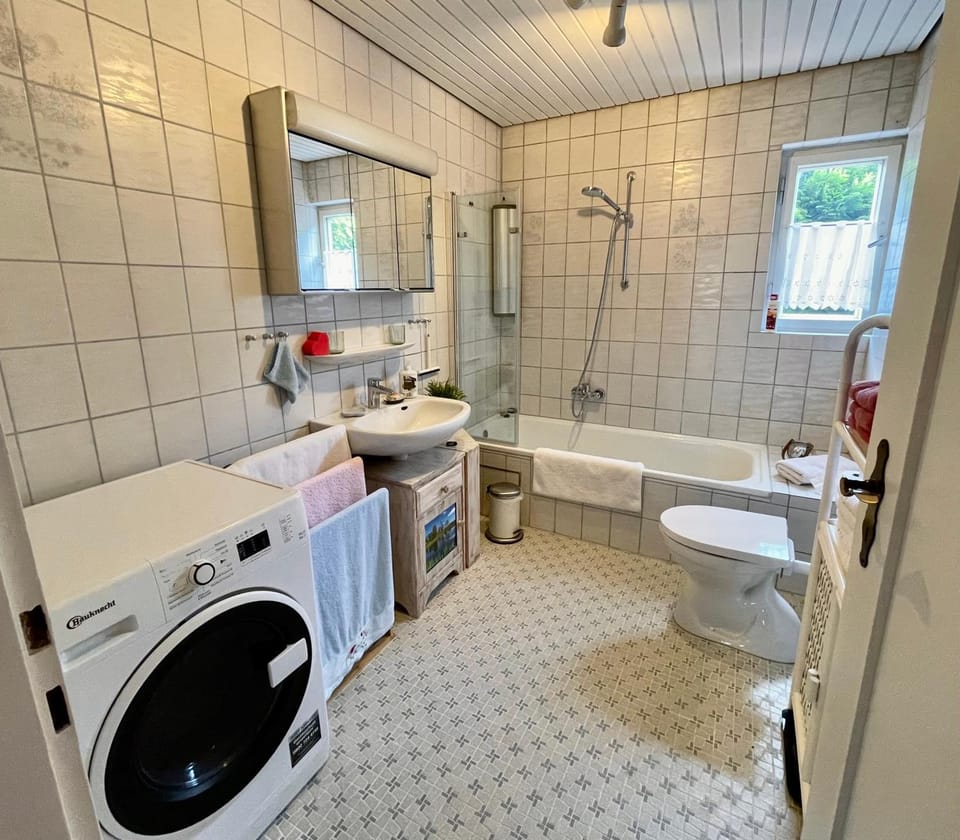 Bathroom, Living room
