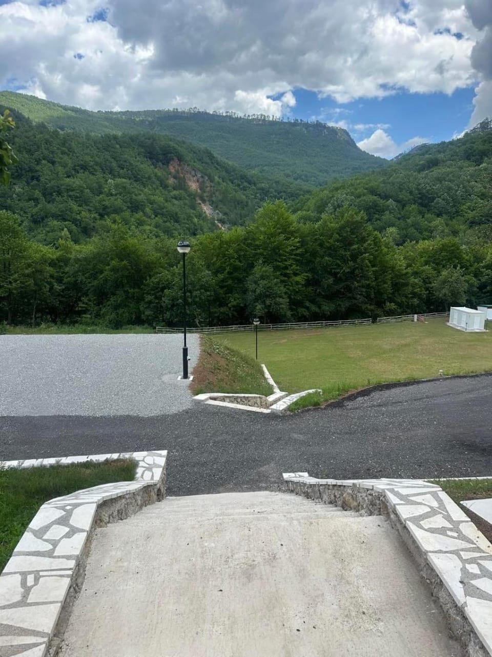Srce Tare Campground/ 
RV Resort in Zlatibor District, Serbia
