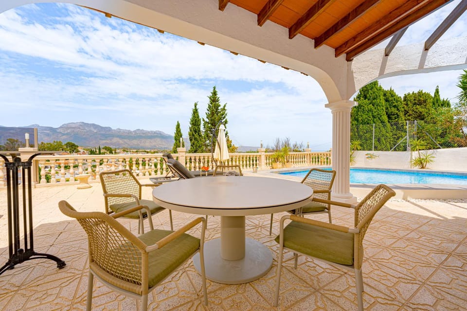 Garden, View (from property/room), Balcony/Terrace, Mountain view, Pool view, Sea view
