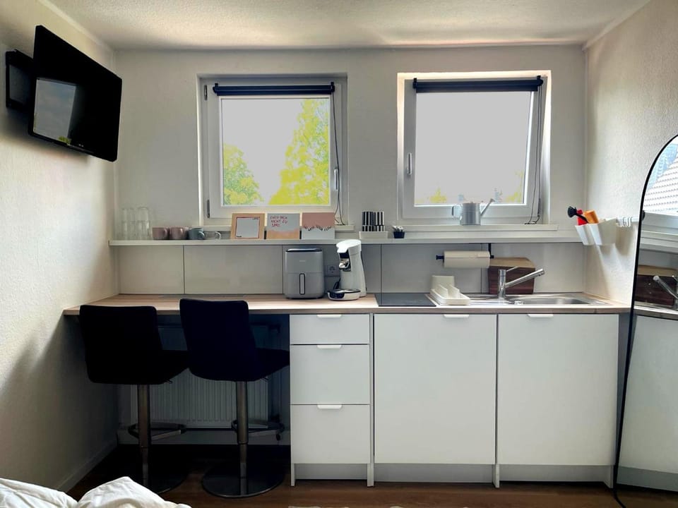 TV and multimedia, Kitchen or kitchenette