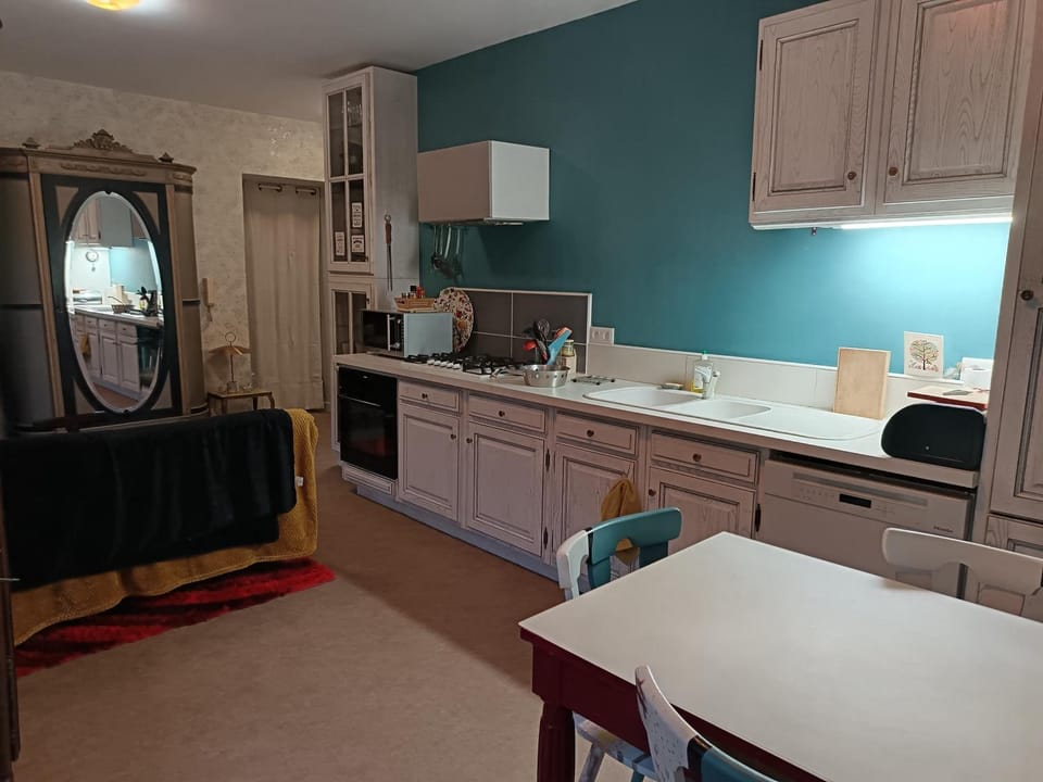Agréable logement au coeur de la Puisaye House in Bourgogne-Franche-Comté