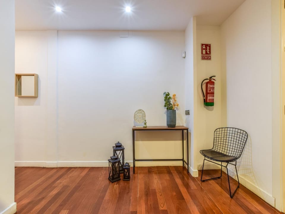 Lobby or reception, Other