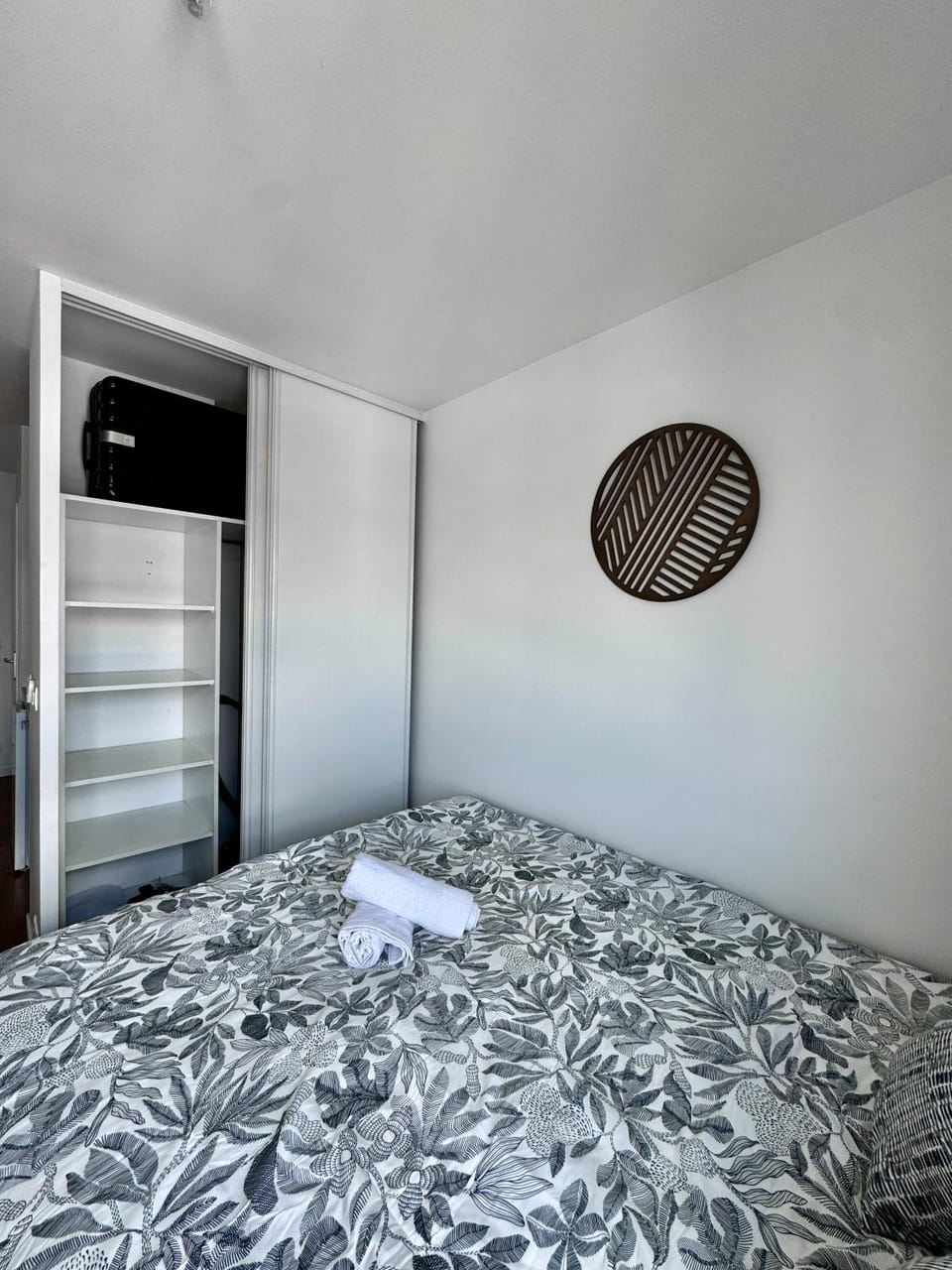 Bedroom, wardrobe