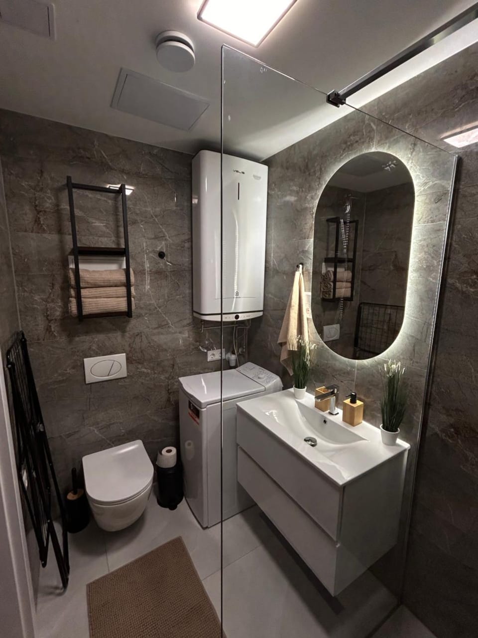 Shower, Toilet, Bathroom