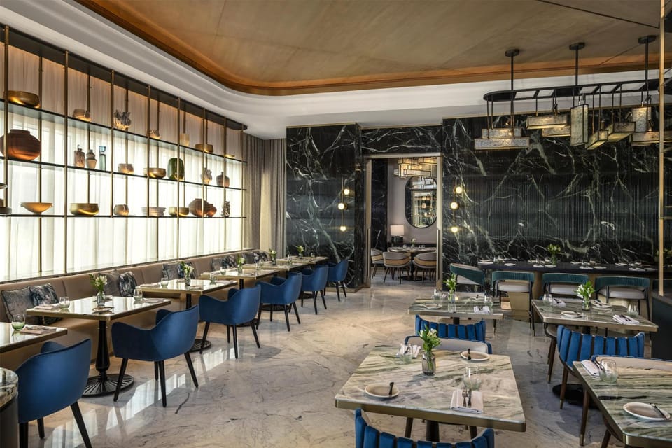 Restaurant/places to eat, Restaurant/places to eat