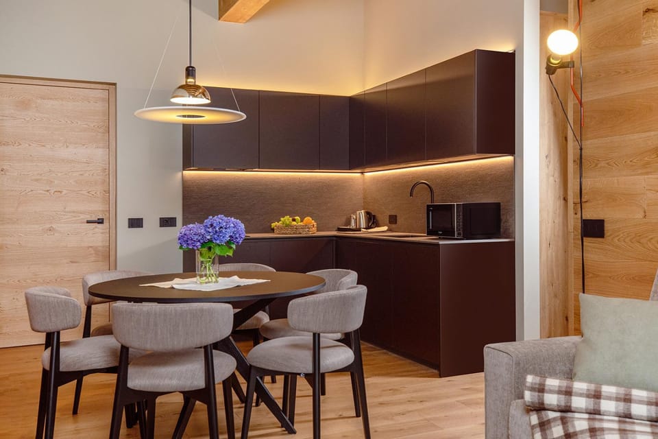 Living room, kitchen