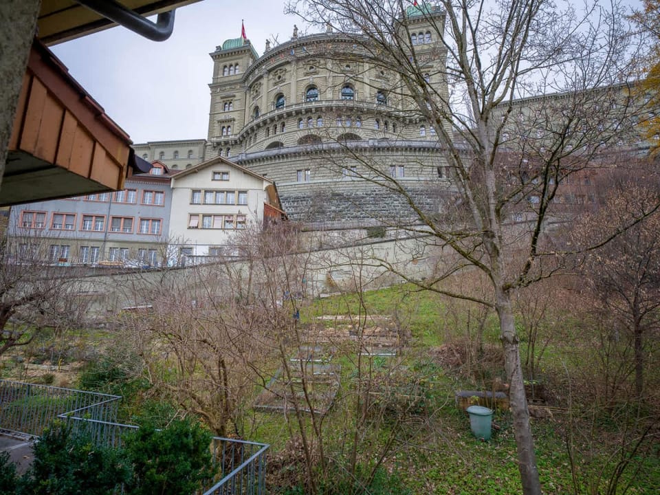 Bern Flat close to Center with Balcony and Bundeshaus Aare View Apartment in City of Bern