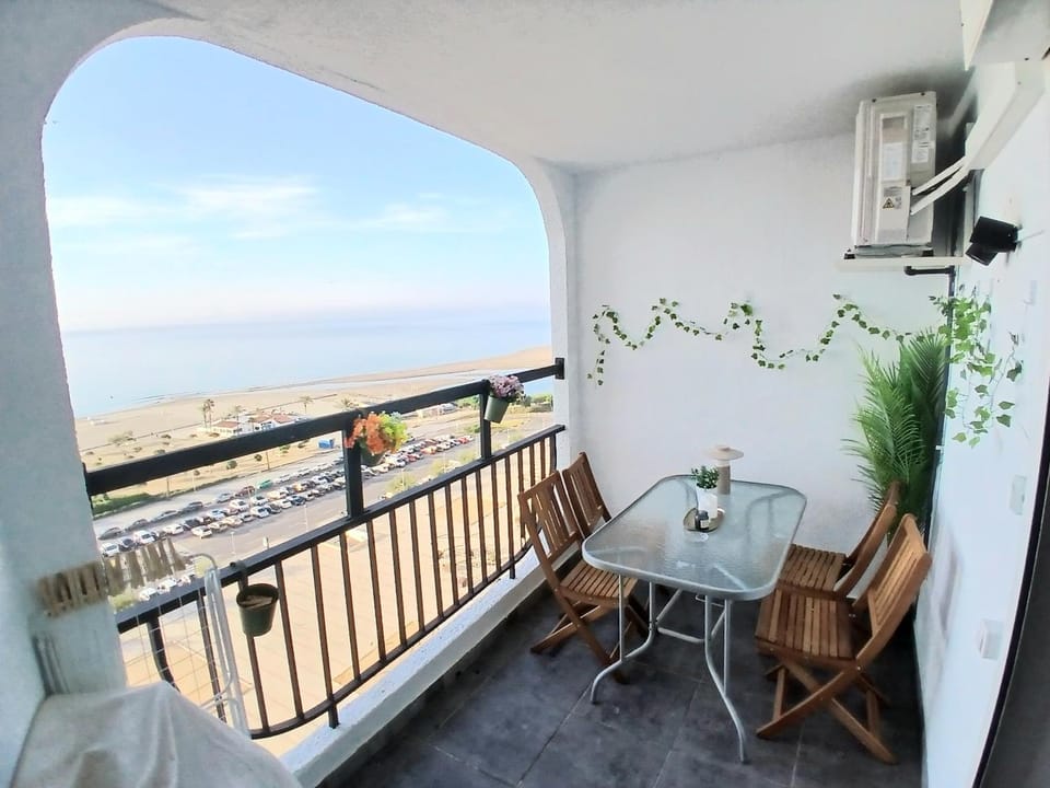 Front Beach Empuriabrava Apartment in Alt Empordà