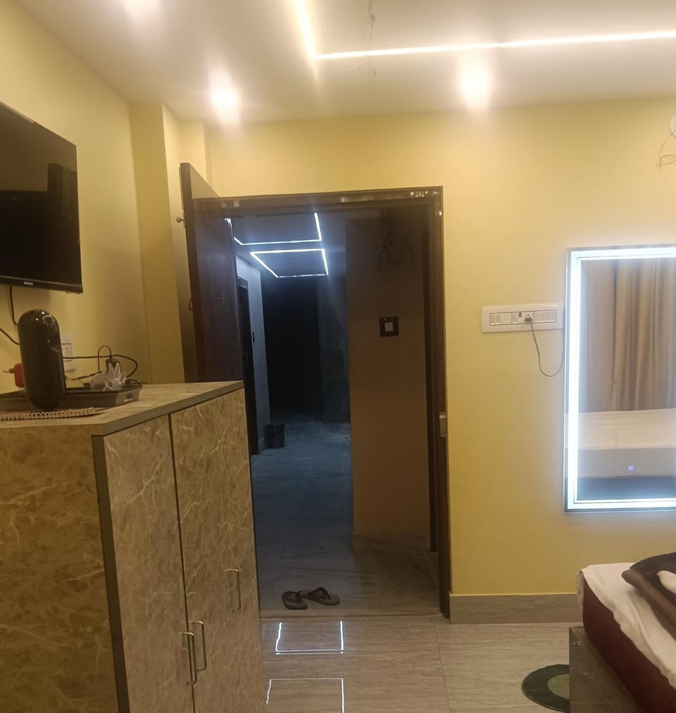 Royal Guest House Hotel in Kolkata