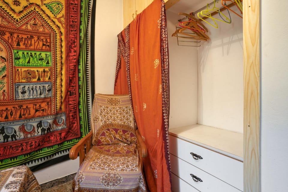 Living room, Bedroom