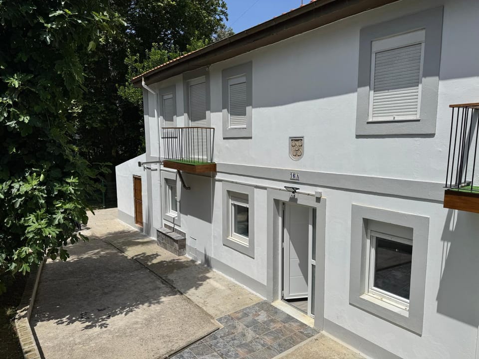 Property building, Balcony/Terrace