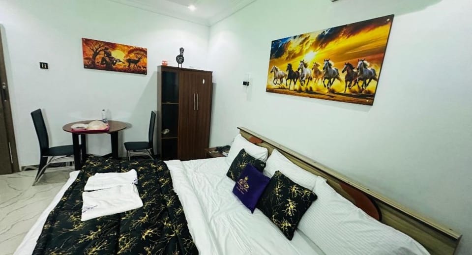 Pandorax Hotel Oluku Hotel in Nigeria