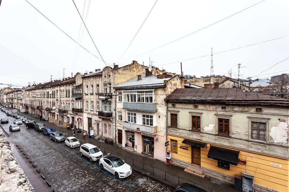 Neighbourhood, City view, Street view, Parking