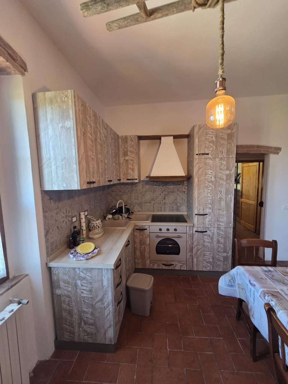 Kitchen or kitchenette, oven, stove