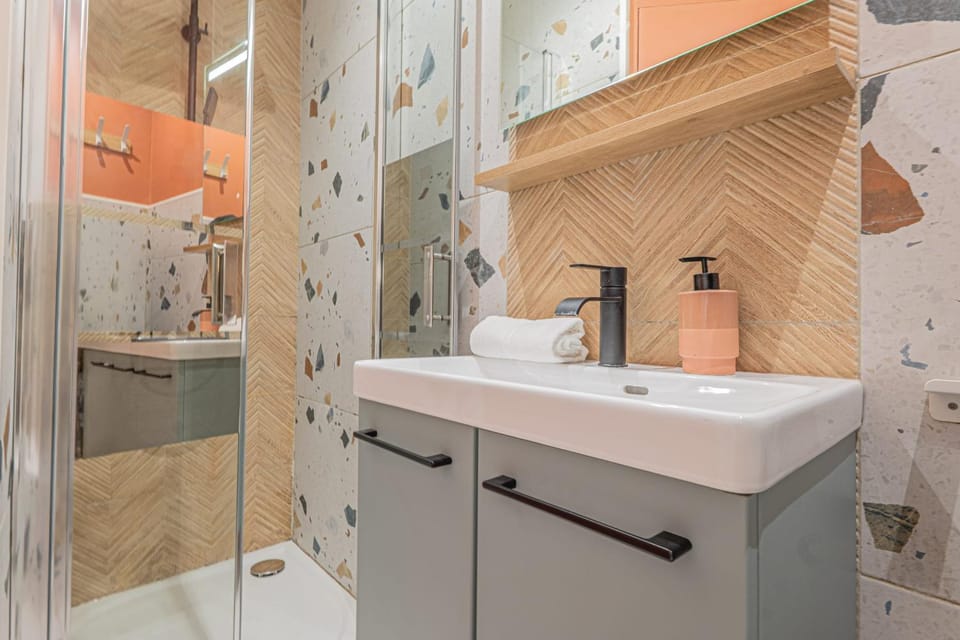 Studio lumineux Vieux-Nice à pied Apartment in Nice