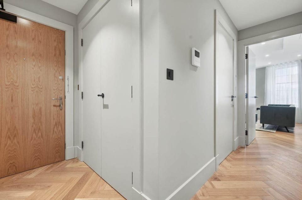 Cheyne Sequoia l A Luxury Chelsea Retreat Apartment in London