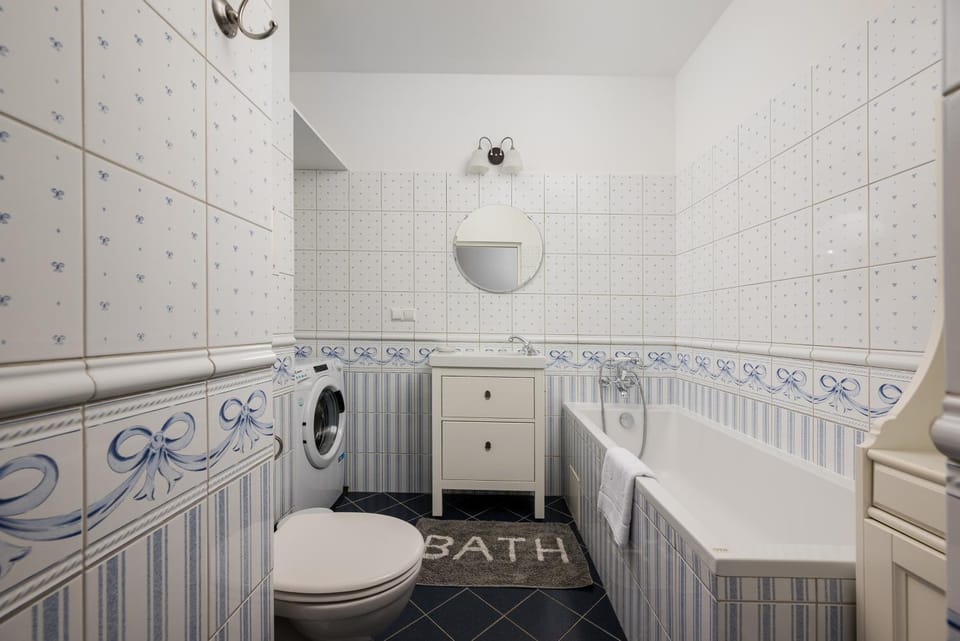 Toilet, Bathroom, Bath