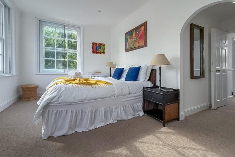 Kings Road Suite with Roof Terrace by Devereux Apartment in City of Westminster