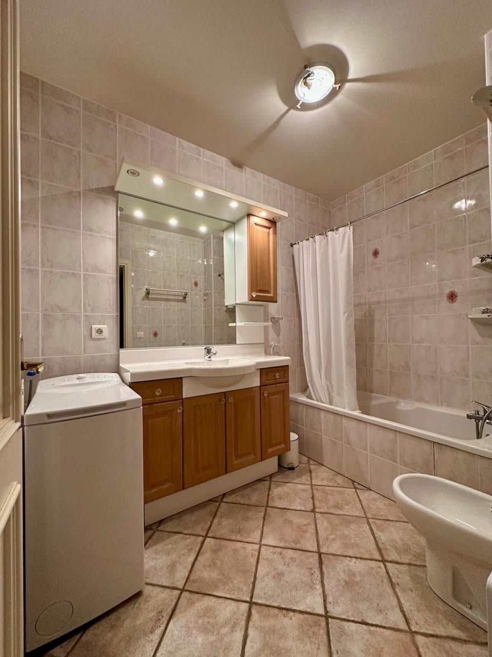 Bathroom, Bath