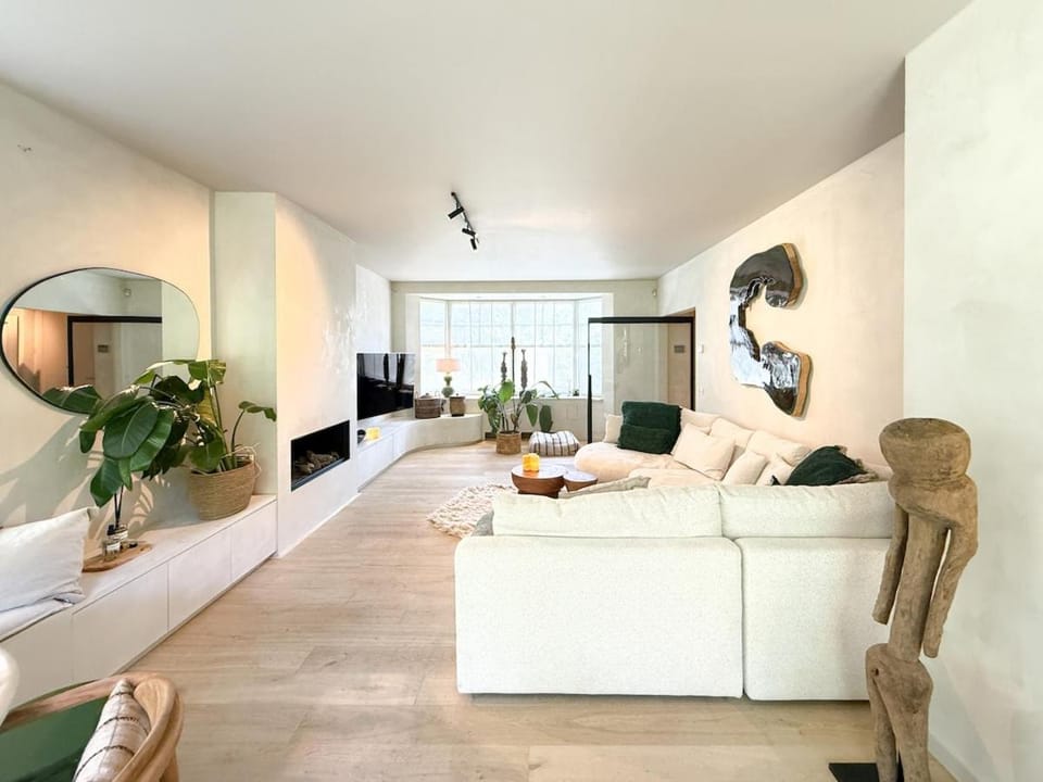 Peaceful 3-bedroom Knokke villa with spacious garden Villa in Knokke-Heist