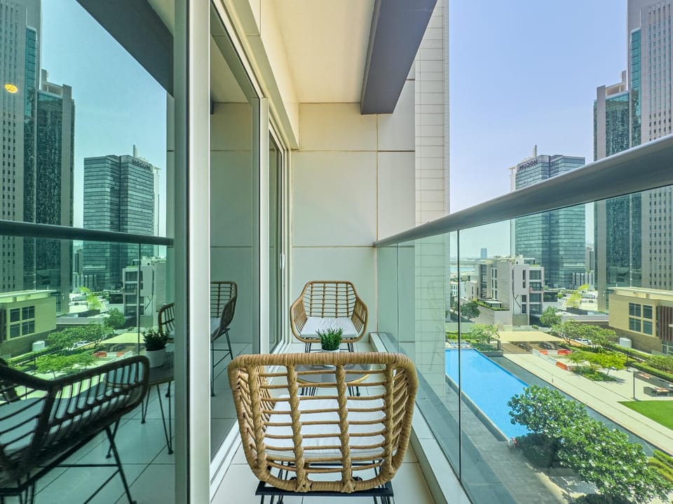Modern 2BR - Marina Square - Reem Island - Pool & Gym Apartment in Abu Dhabi