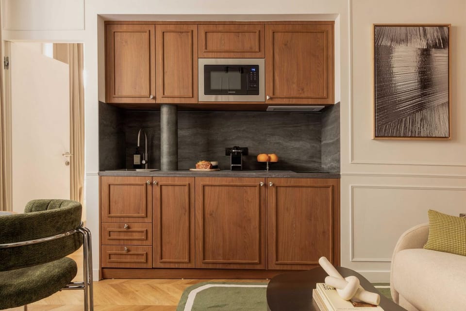 Kitchen or kitchenette