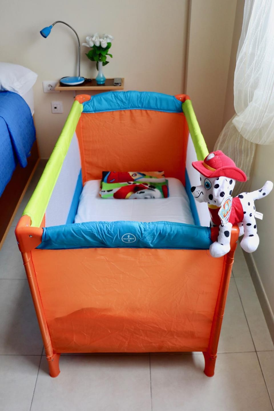 children, cot