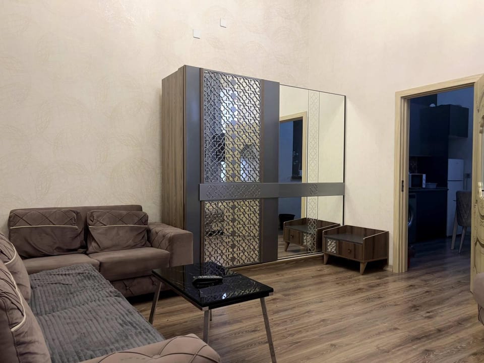 Bright flat near Boulevard & Old City Apartment in Baku