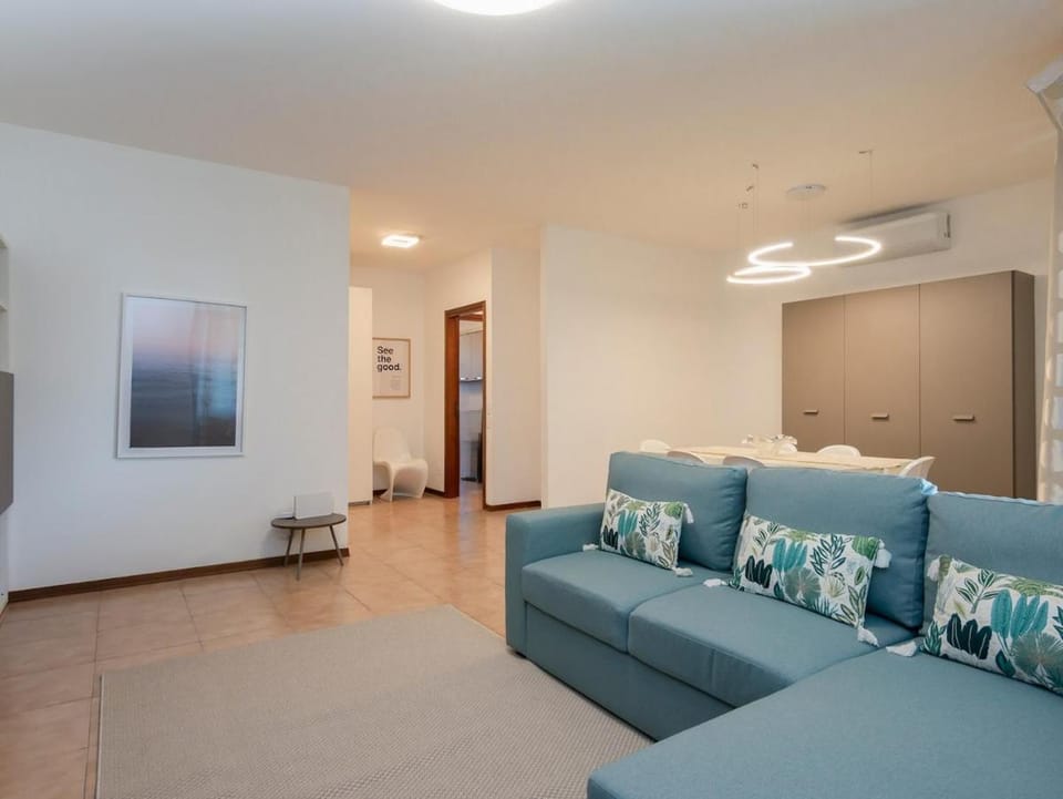 Xenia Milano - 4 rooms apt in Via Cassano 14 Apartment in Milan