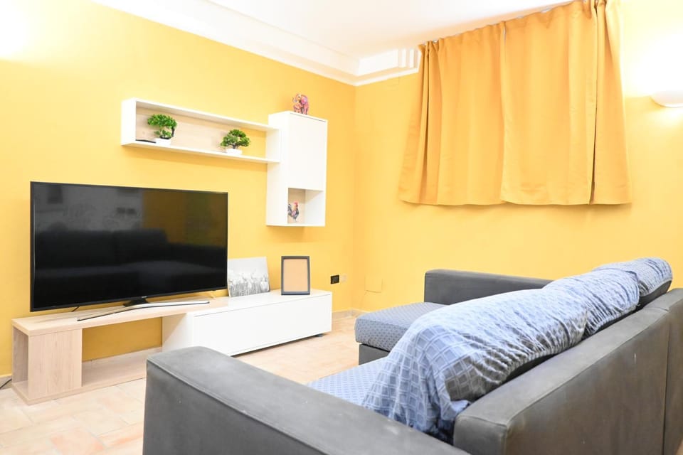 N325 - Numana, comodo bilocale in zona tranquilla vicino al mare Apartment in Marche