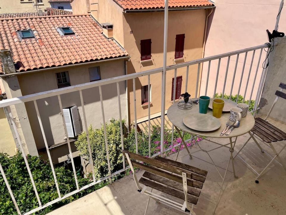 Appartement, Toulon Mourillon vue Mer Apartment in Toulon