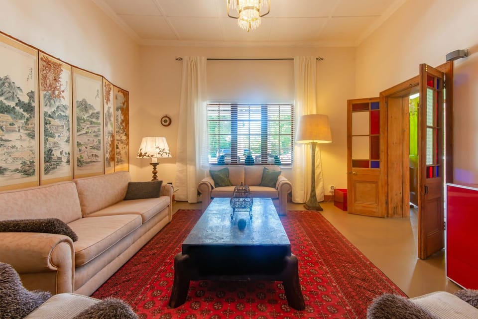 Living room, Lounge or bar, Seating area