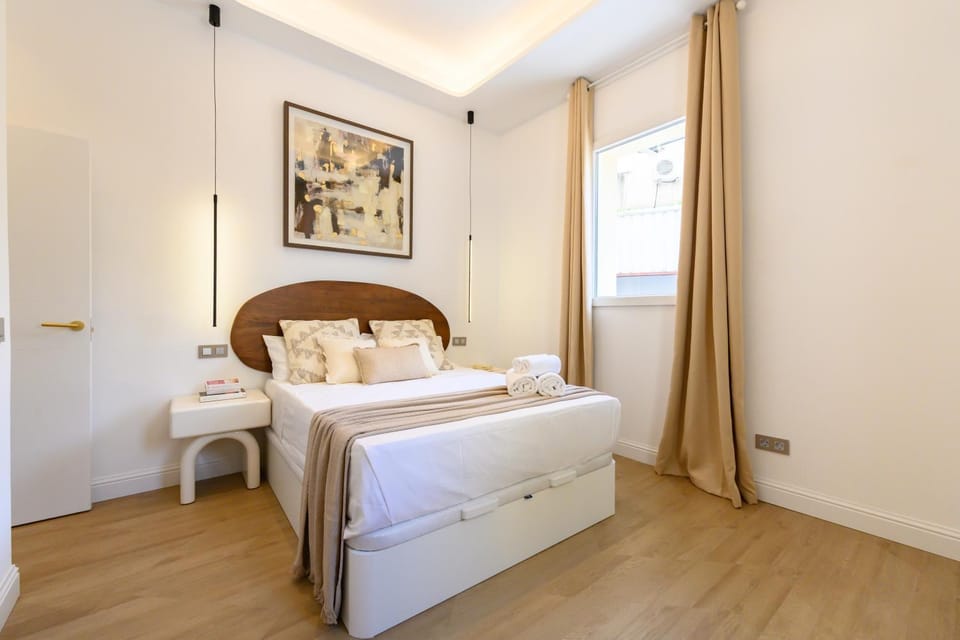 HER1080C - Piso de 2 dormitorios en Goya, Barrio Salamanca - Alquiler temporal Apartment in Madrid