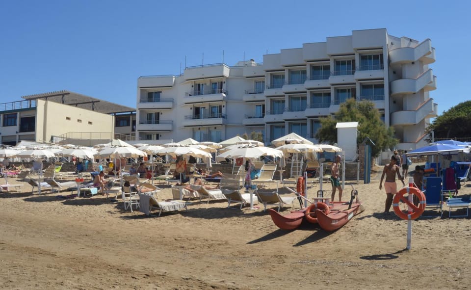 Hotel Sabbia d'Oro Hotel in San Vincenzo