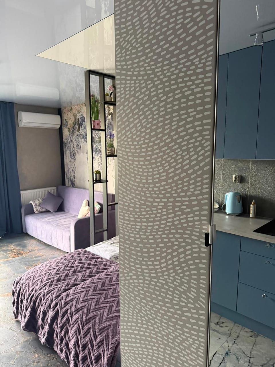 Bed, Kitchen or kitchenette, Photo of the whole room, Bedroom, wardrobe