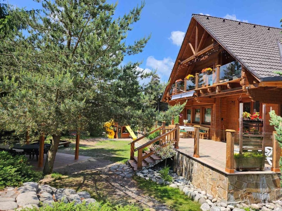Property building, Spring, Garden, Garden view