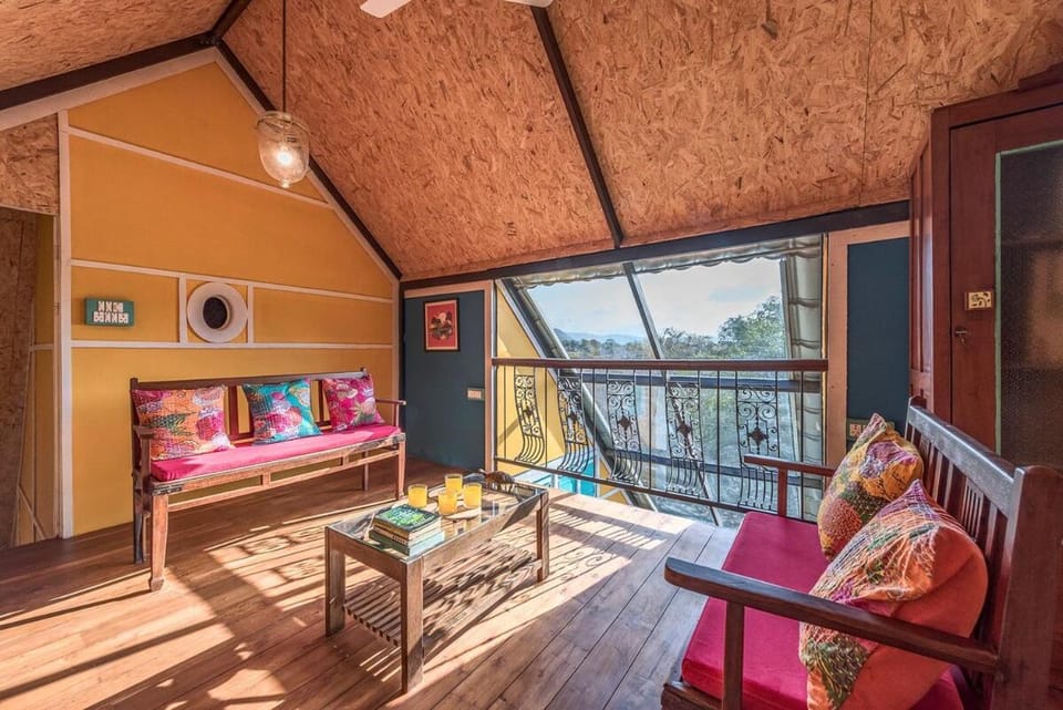 CosmicStays Raanjai By the River -Vintage Homestay House in Maharashtra
