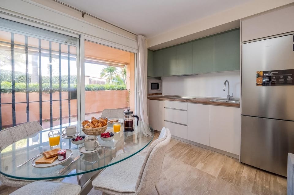 GuestReady - Marbella Alicate Beach Apartment in Marbella