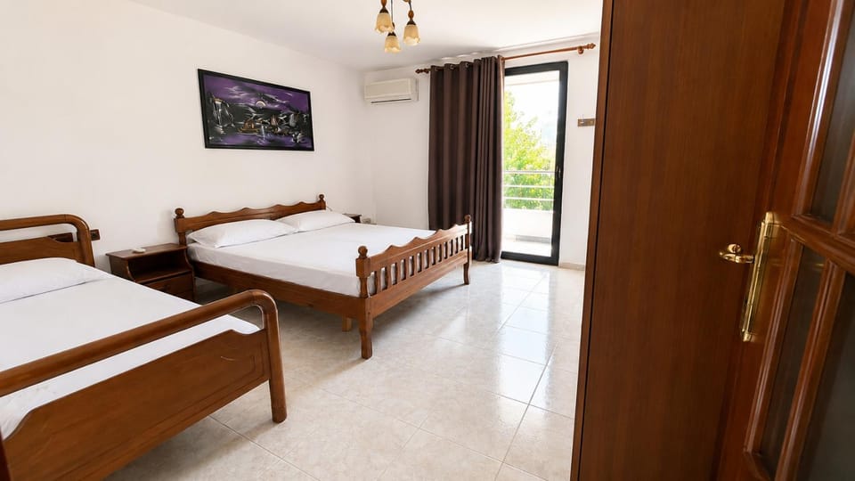 Whisper Apartment Apartment in Tirana County, Albania