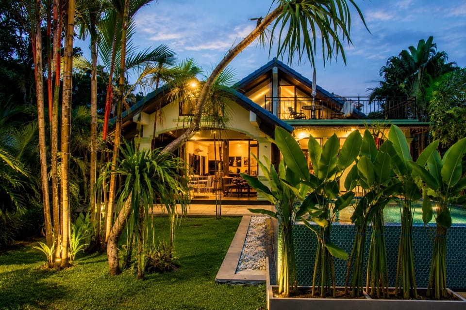 Property building, Garden