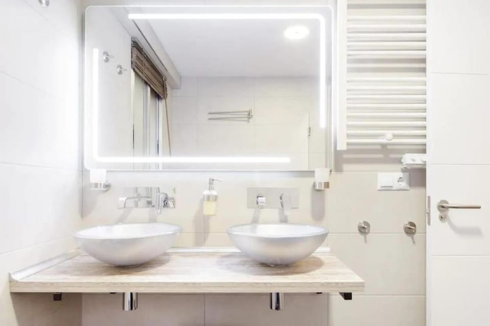Apartment near Bus station, Turia Park, Nuevo Centro Apartment in Valencia
