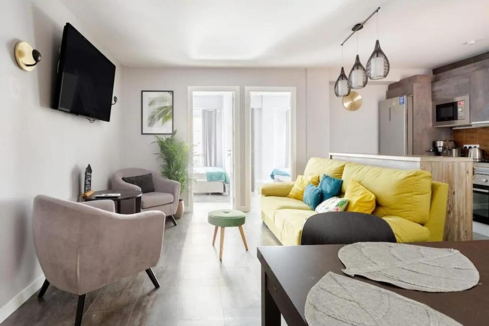 Apartment near Bus station, Turia Park, Nuevo Centro Apartment in Valencia