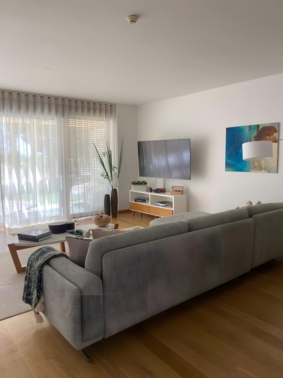 Property building, Living room