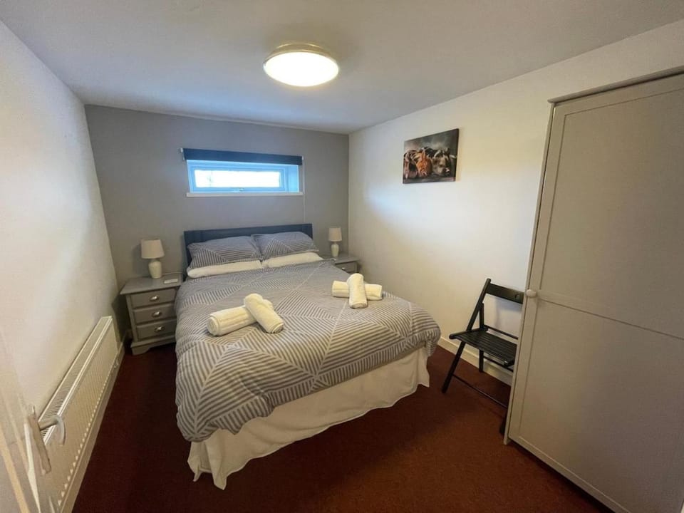 The Old Dairy Accommodation Spacious 4 Bedroom House in Maldon District