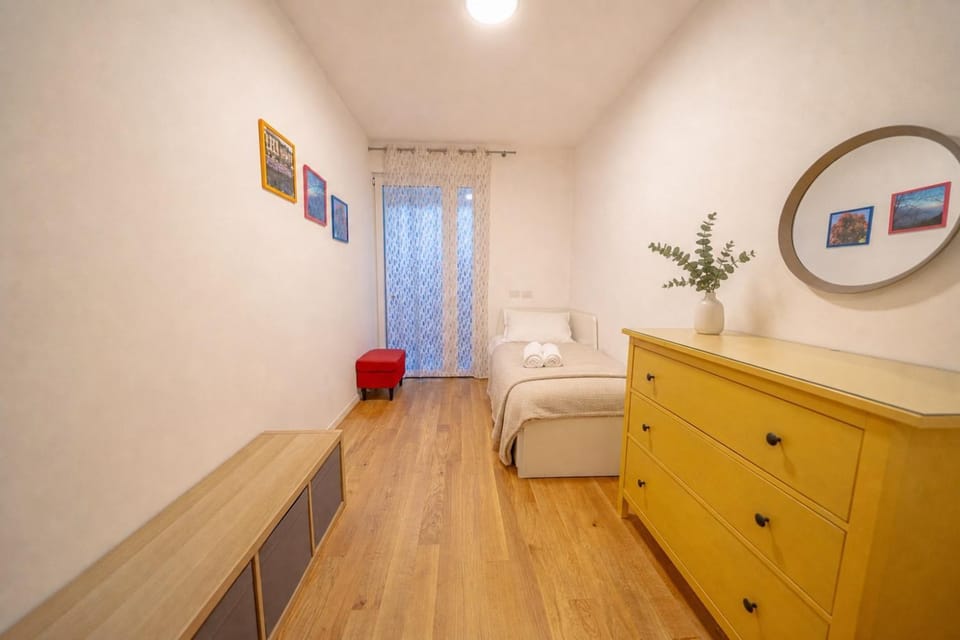 Property building, Living room, Bedroom