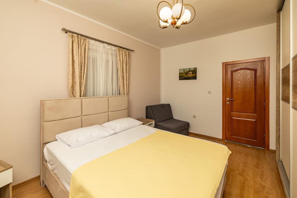 Apartment Vukicevic Apartment in Montenegro