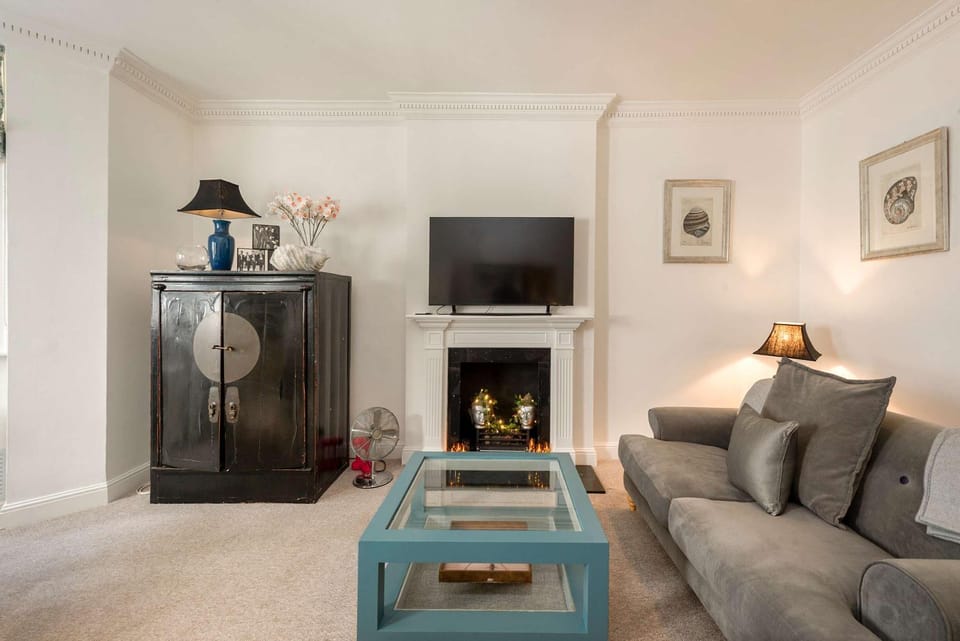 Charming & Spacious 1 bedroom Flat - South Kensington Apartment in City of Westminster