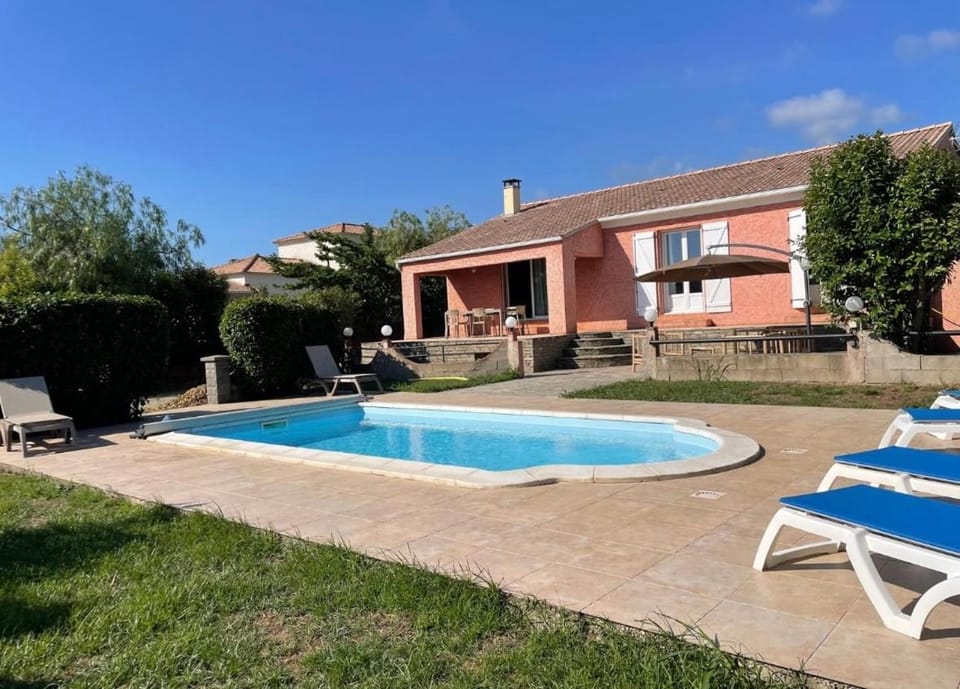Beautiful 3-star Villa with private pool Villa in Corsica