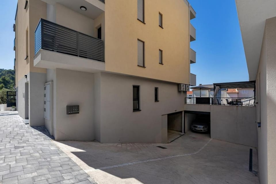 Apartment Naris - Makarska Exklusiv Apartment in Tučepi